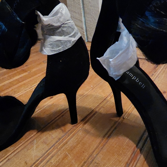 RARE Jeffrey Campbell Heels - Picture 4 of 13